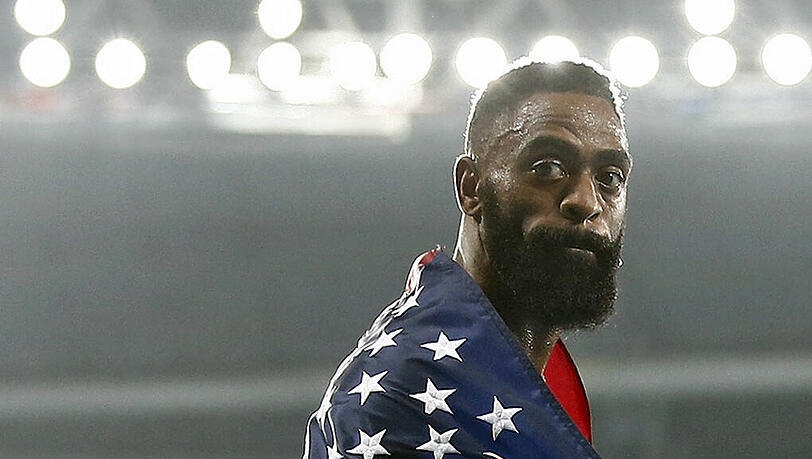Der amerikanische Sprint-Star Tyson Gay hat seine Tochter bei einer Schießerei verloren. Der amerikanische Sprint-Star Tyson Gay hat seine Tochter bei einer Schießerei verloren.