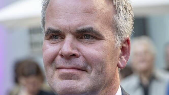 Kämmerer Frey (SPD) hat den Sparbericht von „PD“ vorgestellt. Kämmerer Frey (SPD) hat den Sparbericht von „PD“ vorgestellt.