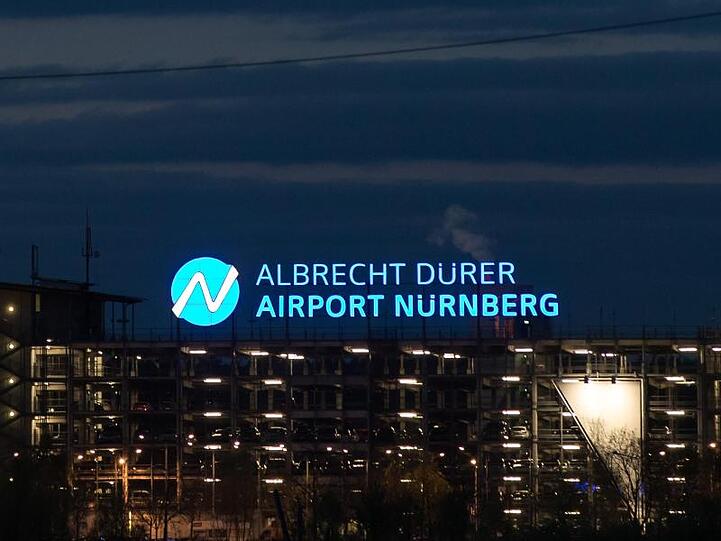 Blick auf den Albrecht-Dürer-Airport Nürnberg am 11.04.2017 in Nürnberg (Bayern). Foto: Daniel Karmann/Archivbild
