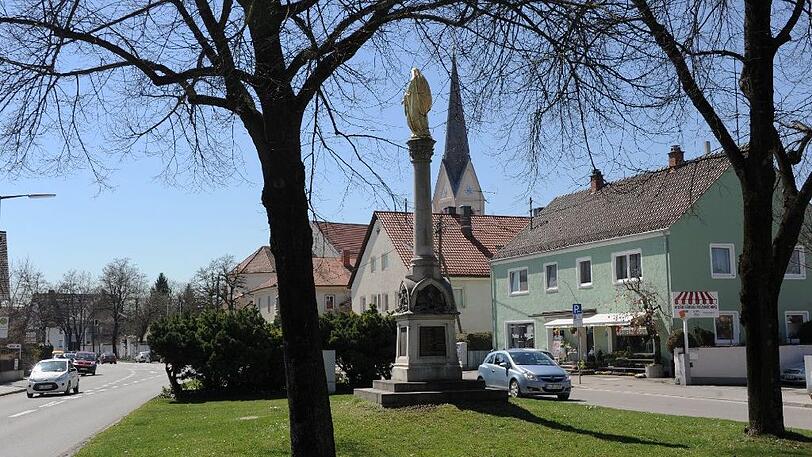 Idyllisches Feldmoching &ndash; und außenrum Wohnblocks? Das fürchten die SEM-Gegner.