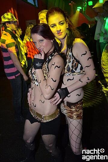 So heiß war der Fasching 2012 in den Münchner Clubs. Die Partybilder...