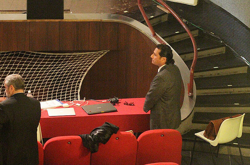 "Vin auf dem Schiff der erste nach Gott": Schettino und seine irre Aussage vor Gericht.