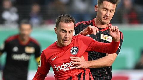 Mario Götze (l) glänzte neben Kolo Muani als zweifacher Vorbereiter.