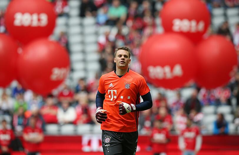 Manuel Neuer, Note 3: Der neue Rekordkeeper der Liga. Nur 17 Gegentore in einer Saison - das schaffte kein Torhüter vor ihm. Ließ mal einen Ball nach vorne abprallen (22. Minute), sonst kaum gefordert. Durfte vorzeitig den Platz verlassen und in den Partymodus schalten.