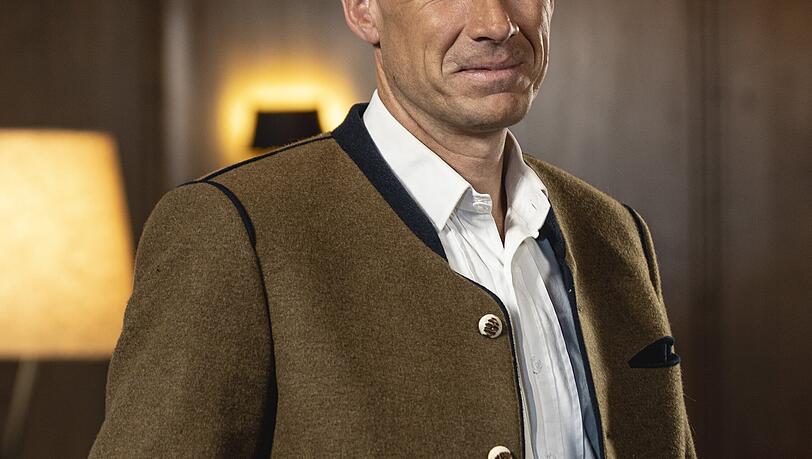 Der neue Immobilieneigentümer: Münchner Promi-Hotelier und Wiesnwirt des Armbrustschützenzelts Peter Inselkammer. Der neue Immobilieneigentümer: Münchner Promi-Hotelier und Wiesnwirt des Armbrustschützenzelts Peter Inselkammer.