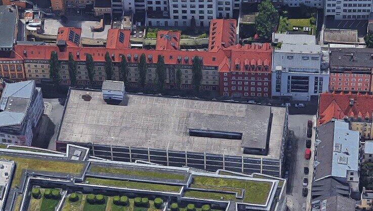 Auf diesem Parkhausdach sollte der Biergarten eröffnen. Auf diesem Parkhausdach sollte der Biergarten eröffnen.