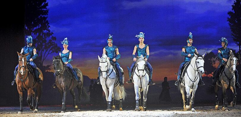 Die Show "Apassionata" verknüpft internationale Reitkunst mit Ballett und Musik.