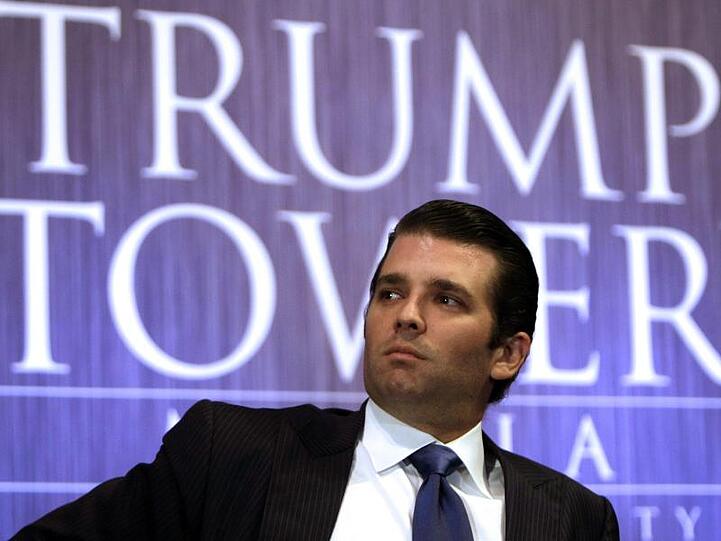 Der Justizausschuss verlangt unter anderem von Donald Trump Junior, dass er Dokumente im Zusammenhang mit der Entlassung des FBI-Chefs Comey bereitstellt.