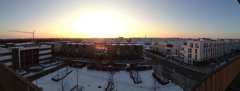Die Sonne beim Servus-Sagen.