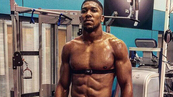 Ende April wird Anthony Joshua Wladimir Klitschko herausfordern. Wie hart er dafür trainiert, ist unschwer zu erkennen.