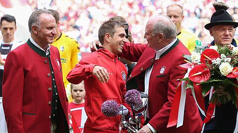"Er hat den Verein 40 Jahre lang als Manager und Präsident geprägt", sagt Lahm über Hoeneß.