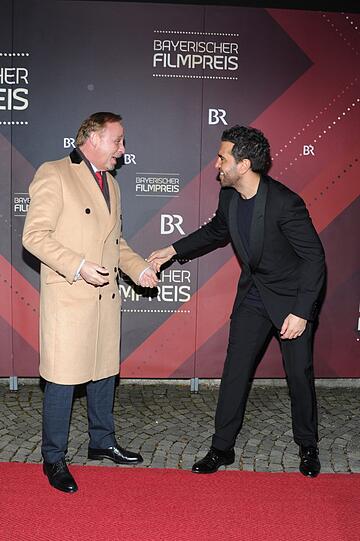 Alexander Held begrüsst Elyas M'Barek
