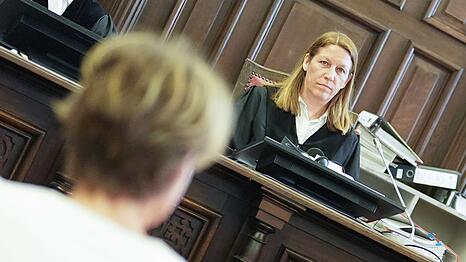 Isabel Hildebrandt ist die Vorsitzende Richterin in diesem Verfahren.
