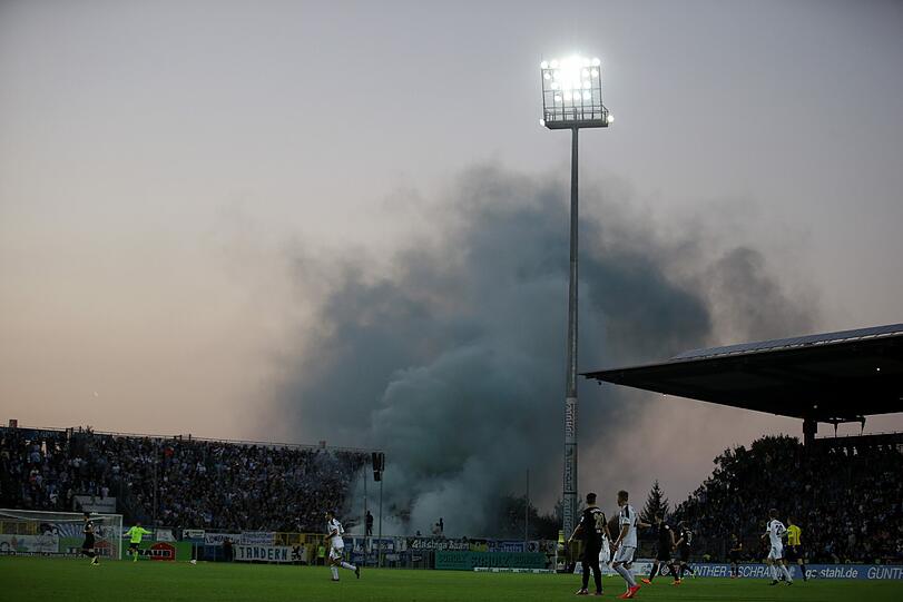 So sah der der Löwen-Fanblock aus. Die Bilder vom Spiel gegen Aalen.