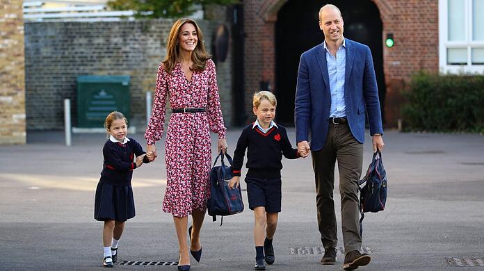 Zur Einschulung mit Mama und Papa (v.l.): Prinzessin Charlotte, Herzogin Kate, Prinz George und Prinz William.