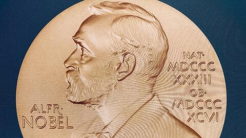 Eine solche Medaille erhalten Hegemann und Nagel am 10. Dezember in Stockholm.