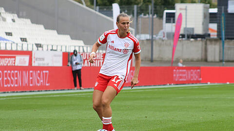 Klara Bühl spricht in der AZ über den Saison-Start der Bayern-Frauen, den neuen Konkurrenzkampf sowie die Stärke der Frauen-Bundesliga.