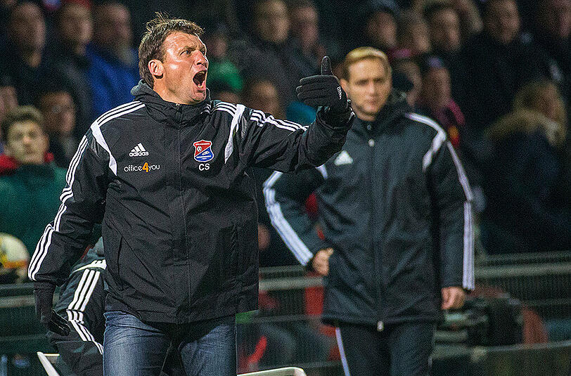 Claus Schromm, Unterhachings Trainer, verpasste gegen Bayer Leverkusen die Pokal-Sensation.