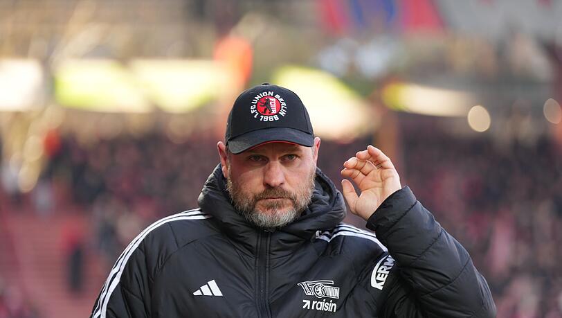Steffen Baumgart hat seinen Vertrag als Chefcoach bei Union Berlin verl&auml;ngert. (Archivbild)