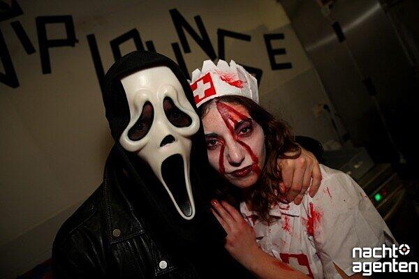 Der TOR Club verwandelte sich zu Halloween in ein "CRAZY HOSPITAL"! Mehr Bilder unter: www.nachtagenten.de.