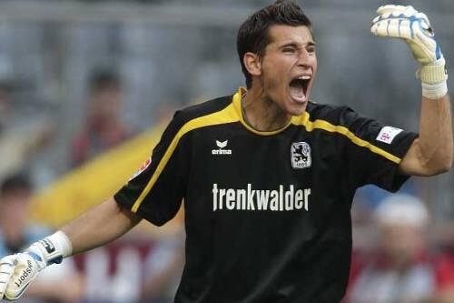 Rein statistisch der beste Profi-Torwart der Republik: Löwen-Keeper Philipp Tschauner