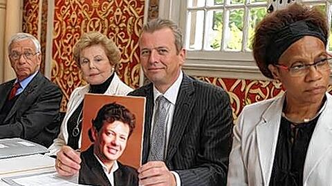 Am 25.September 2011 wird Hollman Morris der Preis verliehen.