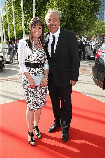 Weitere Bilder vom roten Teppich beim 65. Deutschen Filmpreis in Berlin.