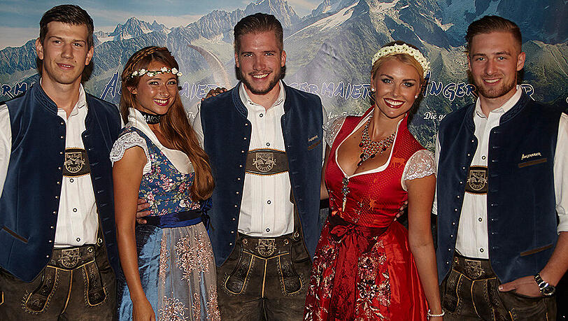 Von links: Frank Mauer, Jessica Kühne, Florian Kettemer, Denise Cotte und Maximilian Kastner. Von links: Frank Mauer, Jessica Kühne, Florian Kettemer, Denise Cotte und Maximilian Kastner.