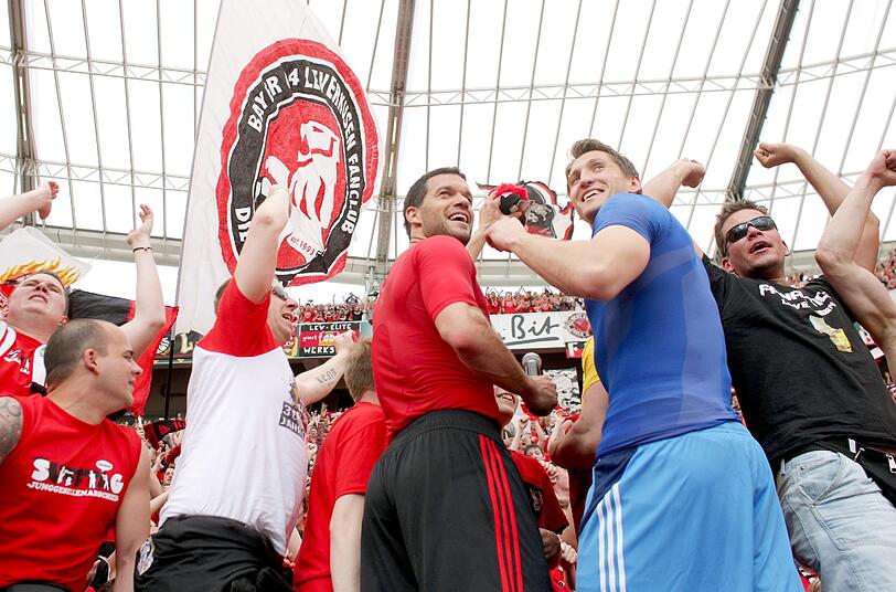 Abschied von den Leverkusen-Fans: Michael Ballack und René Adler.