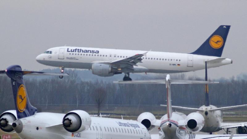 Der Münchner Flughafen. Der Münchner Flughafen.