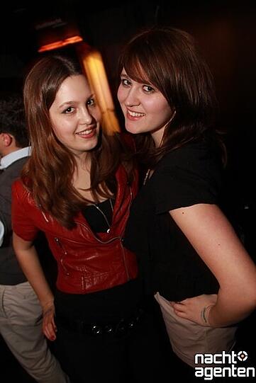 In der Milchbar ging es am Donnerstag zurück in die Zeit von Grunge und Eurodance: "Milchbar 90 - Die 90er Partynacht". Mehr Bilder unter: www.nachtagenten.de