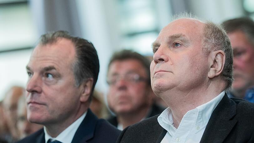 Clemens Tönnies (links) und Uli Hoeneß (rechts) verbindet eine jahrelange Freundschaft.