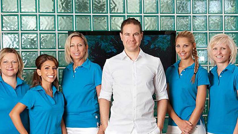 Das Team um Zahnarzt Dr. Benetatos ist spezialisiert auf Patienten mit Zahnarztangst Das Team um Zahnarzt Dr. Benetatos ist spezialisiert auf Patienten mit Zahnarztangst