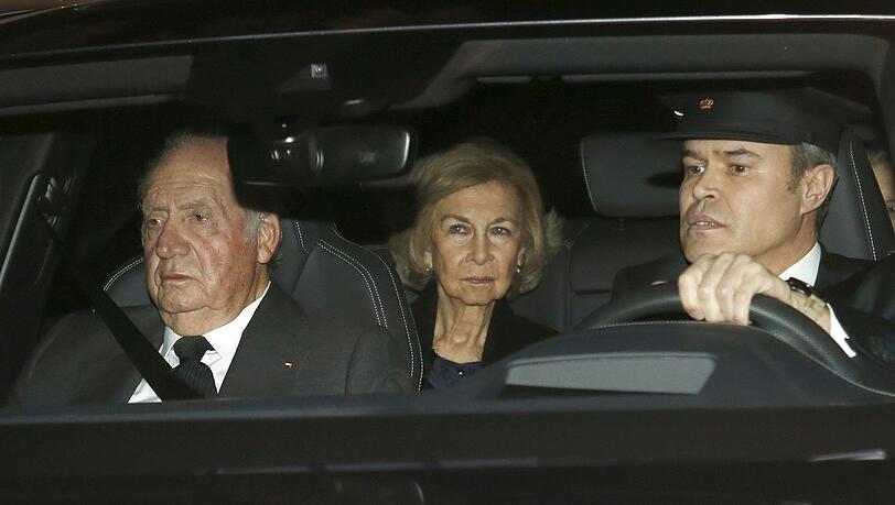 Juan Carlos (li), ehemaliger König von Spanien, und Ex-Königin Sofia. Juan Carlos (li), ehemaliger König von Spanien, und Ex-Königin Sofia.