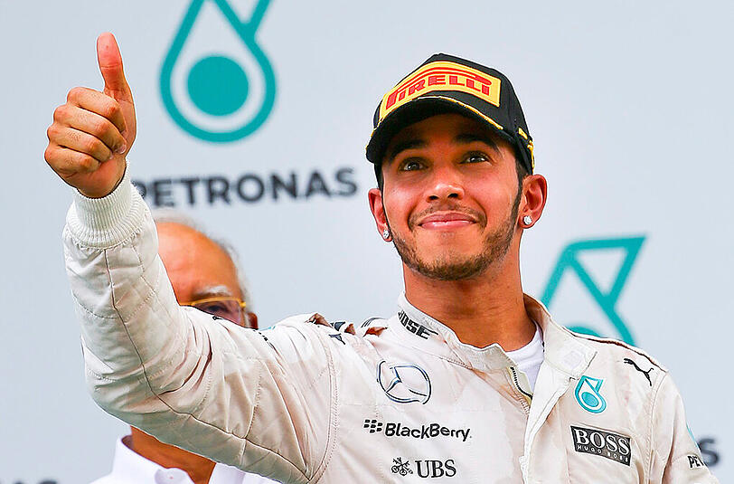 Lewis Hamilton will weiterhin im Mercedes auf Titeljagd gehen.