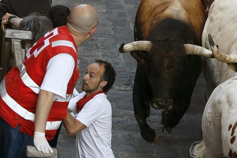 Stierhatz brutal: Aktuelle Bilder aus Pamplona.