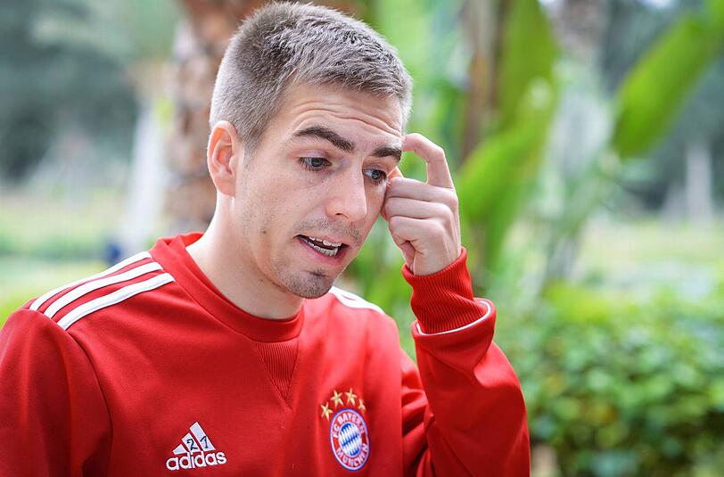Der FC Bayern München bei der Klub-WM in Marokko: Bilder aus dem Mannschaftshotel "Tikida Golf Palace" in Agadir. Hier: Kapitän Philipp Lahm.
