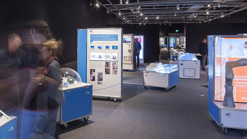 Die Ausstellung zeigt auch Solarpaneele, die auf Weltraumforschung basieren.