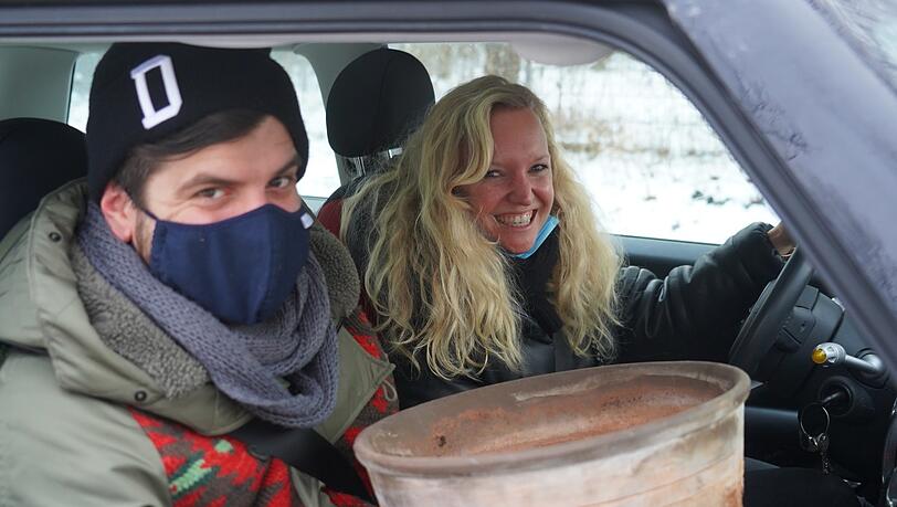 Daniel Tudman (35) und Larissa Margulies (34): Die Freunde und Arbeitskollegen unterstützen sich gegenseitig. Daniel Tudman (35) und Larissa Margulies (34): Die Freunde und Arbeitskollegen unterstützen sich gegenseitig.