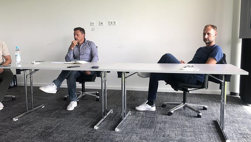 Sie sehen Reformbedarf im Schulsystem: Campus-Chef Jochen Sauer und Nachwuchsleiter Holger Seitz (l.) Sie sehen Reformbedarf im Schulsystem: Campus-Chef Jochen Sauer und Nachwuchsleiter Holger Seitz (l.)