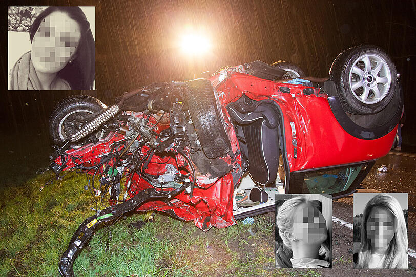 In dem roten Mini saß der Unfallverusacher. Er fuhr frontal in den Wagen mit den drei jungen Frauen, von denen zwei starben.
