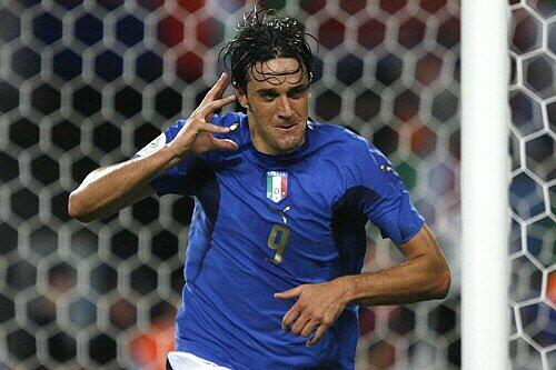 So was hörte er wohl gar nicht gern - Einbruch in seiner Villa: Luca Toni