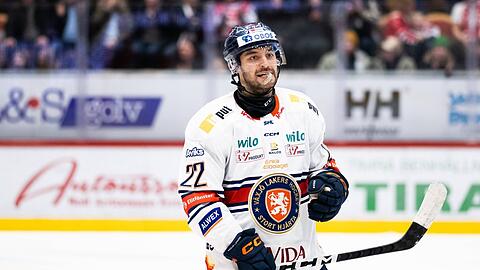 Tobias Rieder spielt künftig am Oberwiesenfeld.