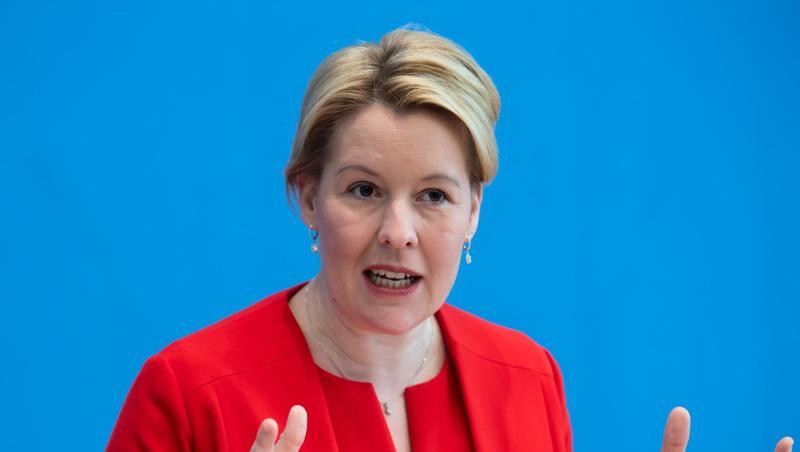 Franziska Giffey von der SPD ist Bundesfamilienministerin. Franziska Giffey von der SPD ist Bundesfamilienministerin.