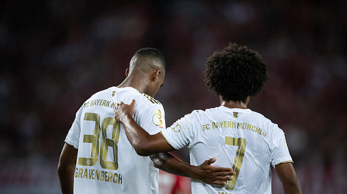 Ryan Gravenberch und Serge Gnabry standen gegen Pilsen in der Startelf. (Archivbild)