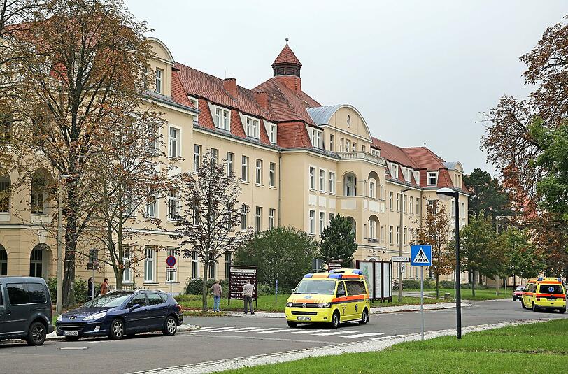 Der an Ebola erkrankte UN-Mitarbeiter wird in der Leipziger Spezialklinik St. Georg behandelt.