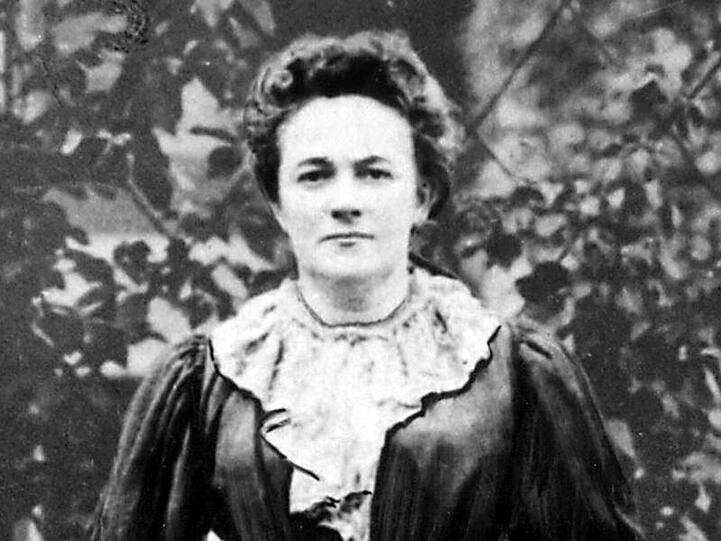 Clara Zetkin, aufgenommen während des Internationalen Kongresses für gesetzlichen Arbeitsschutz im Jahre 1897 in Zürich.