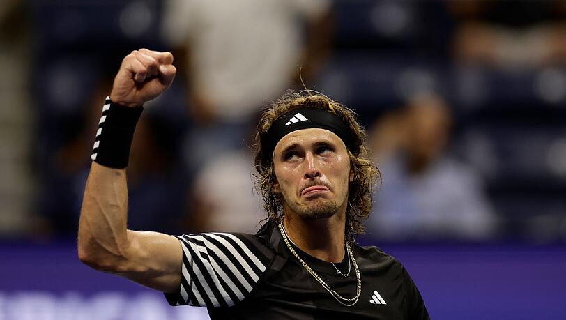 Nach langem Kampf erreichte Alexander Zverev bei den US Open das Viertelfinale.
