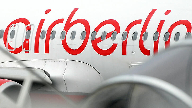 Viele bleiben am Boden: Flugzeuge der Fluggesellschaft Air Berlin. Foto: Viele bleiben am Boden: Flugzeuge der Fluggesellschaft Air Berlin. Foto: