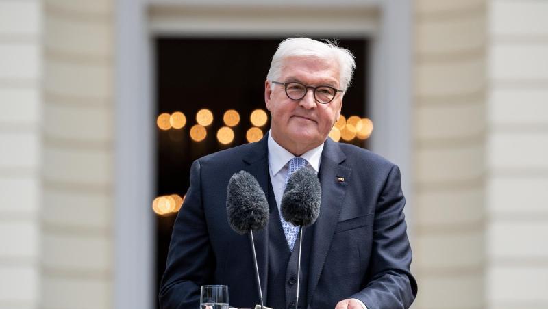 In seiner Rede hat Bundespräsident Steinmeier die Bürger dazu aufgerufen, sich aktiv in die Gestaltung des Landes einzumischen. In seiner Rede hat Bundespräsident Steinmeier die Bürger dazu aufgerufen, sich aktiv in die Gestaltung des Landes einzumischen.